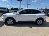Used 2020 Ford Escape SE image 3