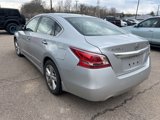 Used 2013 Nissan Altima 2.5 SV w/ 2.5SV Convenience Pkg image 4