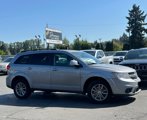Used 2015 Dodge Journey SXT w/ Flexible Seating Group image 2