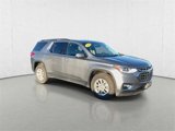 Used 2021 Chevrolet Traverse LT image 2