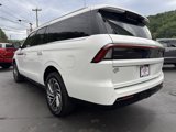 New 2025 Lincoln Navigator L Reserve image 3
