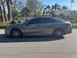 Used 2022 Toyota Camry SE image 4