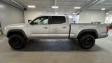 Used 2018 Toyota Tacoma TRD Off-Road image 6