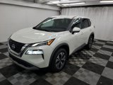 Used 2023 Nissan Rogue SV image 3