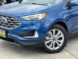 Used 2022 Ford Edge Titanium image 3