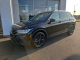 Certified 2024 Volkswagen Tiguan SE image 3