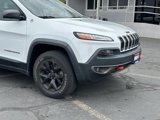 Used 2018 Jeep Cherokee Trailhawk w/ Quick Order Package 27L image 3