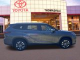 Used 2023 Toyota Highlander XLE image 4