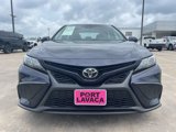 Used 2021 Toyota Camry SE w/ Carpet Mat Package (TMS) image 2