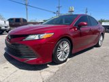Used 2018 Toyota Camry XLE image 3