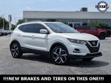 Used 2020 Nissan Rogue Sport SL image 2