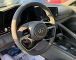 Used 2021 Hyundai Elantra SE image 3