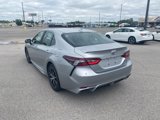 Used 2022 Toyota Camry SE image 4