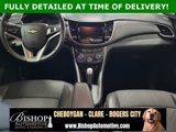 Used 2022 Chevrolet Trax LT w/ LT Convenience Package image 4