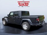 Used 2022 Jeep Gladiator Sport image 3