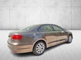 Used 2011 Volkswagen Jetta SE image 5