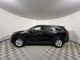Used 2020 Kia Sorento LX w/ LX I4 Convenience Package image 4