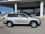 Used 2012 Toyota Highlander SE image 2