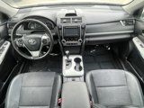 Used 2012 Toyota Camry SE image 2