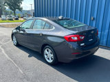 Used 2017 Chevrolet Cruze LT image 3