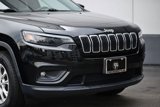 Used 2019 Jeep Cherokee Latitude w/ Cold Weather Group image 2
