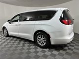 Used 2023 Chrysler Voyager LX image 5