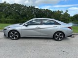 Used 2021 Hyundai Elantra SEL w/ Convenience + Premium Package image 2
