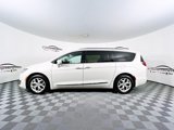 Used 2017 Chrysler Pacifica Touring-L Plus w/ Tire & Wheel Group image 5