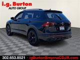 Used 2023 Volkswagen Tiguan SE R-Line image 4