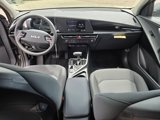 New 2025 Kia Niro LX image 5
