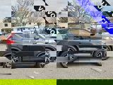 Certified 2025 Volvo XC40 B5 Core image 2