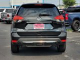 Used 2018 Nissan Rogue SV image 5
