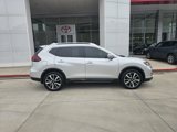 Used 2018 Nissan Rogue SL w/ Premium Package image 3