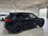 Used 2011 Porsche Cayenne Turbo image 4