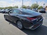 Used 2024 Hyundai Elantra SEL image 5