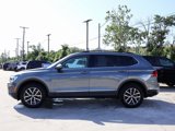 Used 2020 Volkswagen Tiguan SE w/ Panoramic Sunroof Package image 4