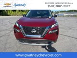 Used 2023 Nissan Rogue S image 2