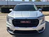 Used 2022 GMC Terrain SLE w/ Driver Convenience Package image 2