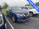 Used 2020 Nissan Rogue SV image 2