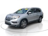 Used 2017 Honda Pilot Touring image 2
