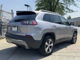 Used 2019 Jeep Cherokee Limited image 5