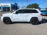 Used 2020 Jeep Grand Cherokee Altitude image 5