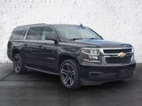 Used 2018 Chevrolet Suburban LT image 2