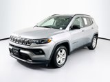 Used 2022 Jeep Compass Latitude image 3