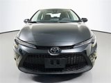 Used 2022 Toyota Corolla LE image 2