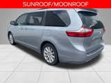 Used 2017 Toyota Sienna Limited Premium image 4
