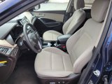 Used 2017 Hyundai Santa Fe SE image 2
