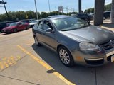 Used 2010 Volkswagen Jetta SE image 2