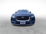 Used 2019 Jaguar F-PACE Prestige image 2