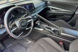 Used 2021 Hyundai Elantra SEL image 4